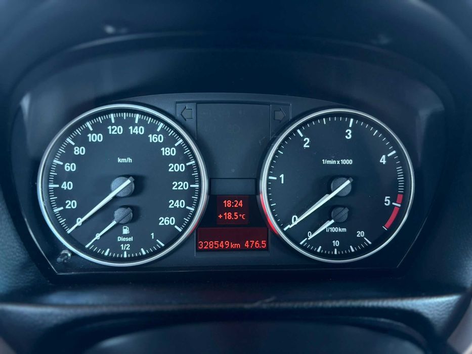 BMW 318d Touring