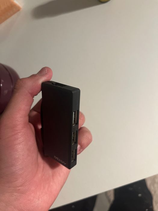 Adaptador USB-C 4 portas-multicarregador