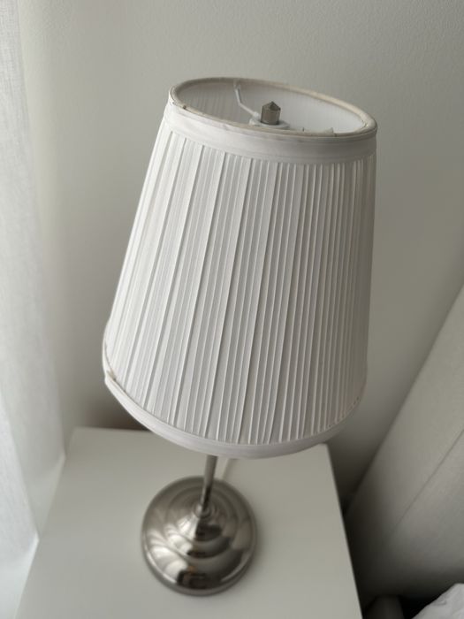 Conjunto de 2 candeeiros de mesa ikea