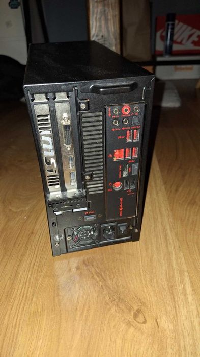 Alimentation MSI Lame Infinite 250W Fortron - PSU Spéciale - 10 Broches