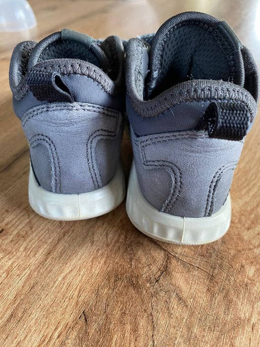 Botki, trzewiki ecco, rozmiar 23