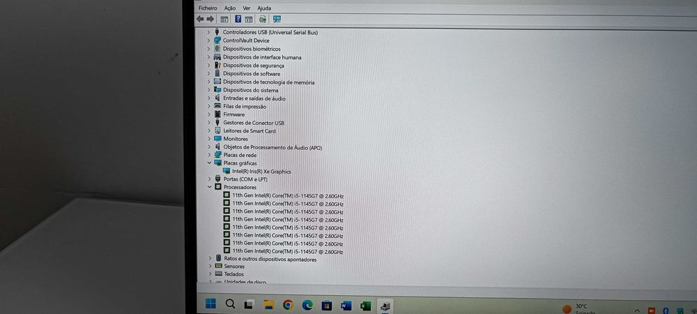 Dell Latitude 7420 2in1 Ecrã 14 FHD Touchscreen/i5 11ª ger./16GB RAM/NVME