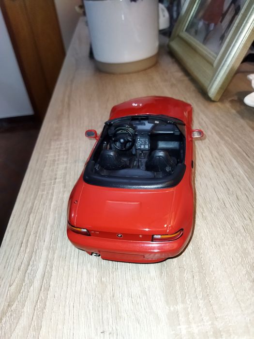 BMW Z3 1/18 UT Models