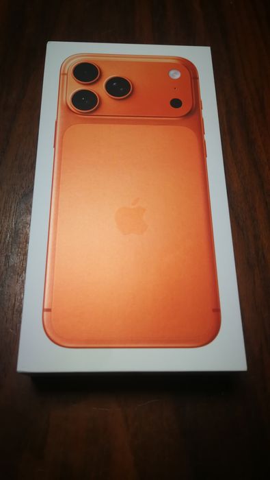 sprzedam iPhone 17 pro max 256GB