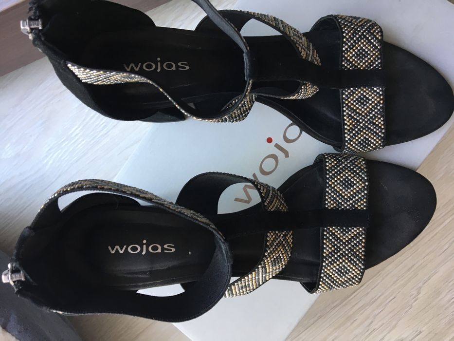 WOJAS Buty damskie na obcasie roz 39