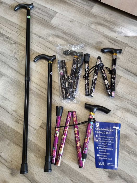 трости  обычные и с фонариком и палочки складываются  для ходьбы