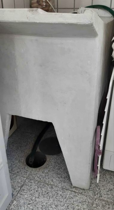 Tanque em betão para exterior ou interior