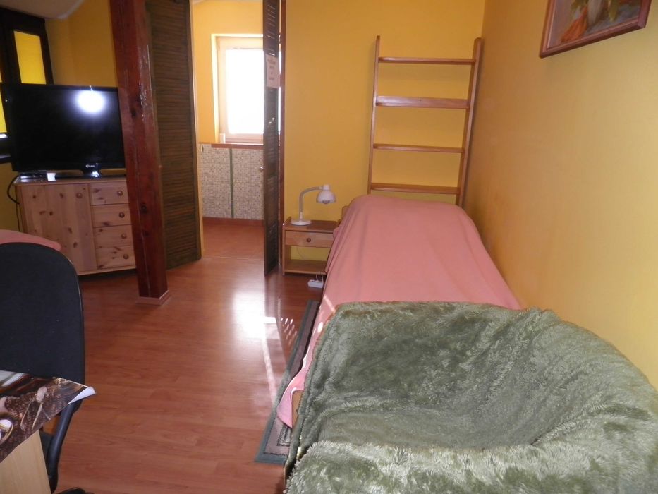 od dzisiaj pokój z łazienką na miesiąc i dłużej- bez kaucji