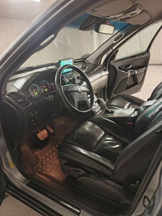 Вольво хс90 7 місць