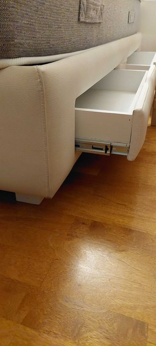 Cama de solteiro completa