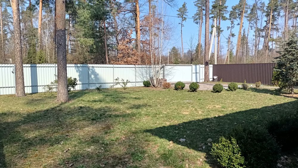 Продам чудовий одноповерховий будинок в мальовничому місці