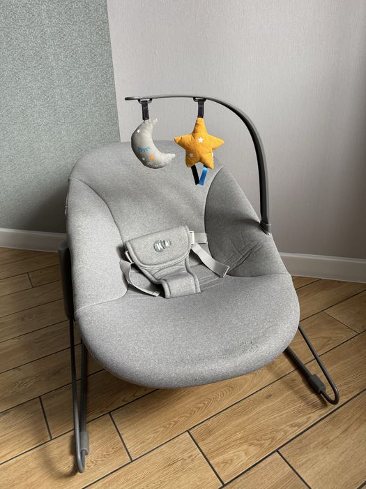 Шезлонг гойдалка Kinderkraft Calmee
