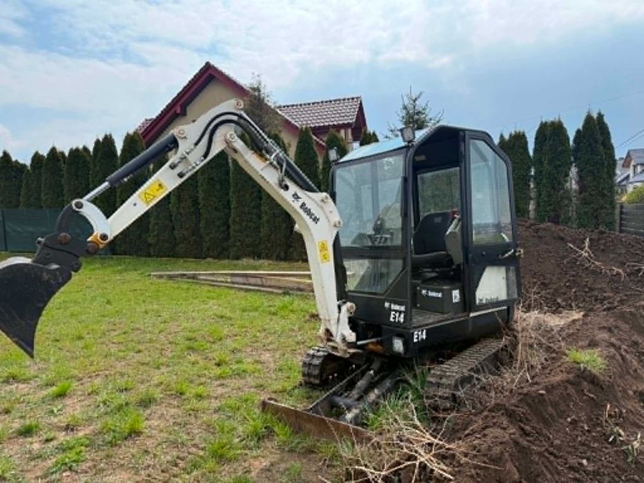 Minikoparka Bobcat wynajem z operatorem lub bez