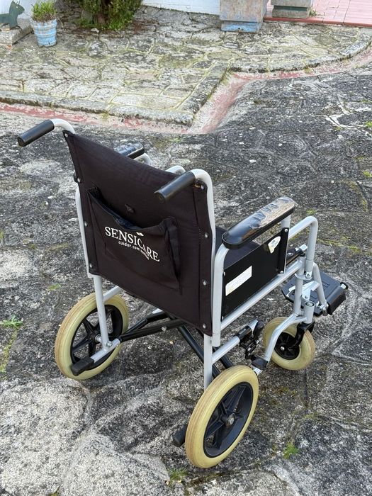 Cadeira de rodas dobrável Sensicare