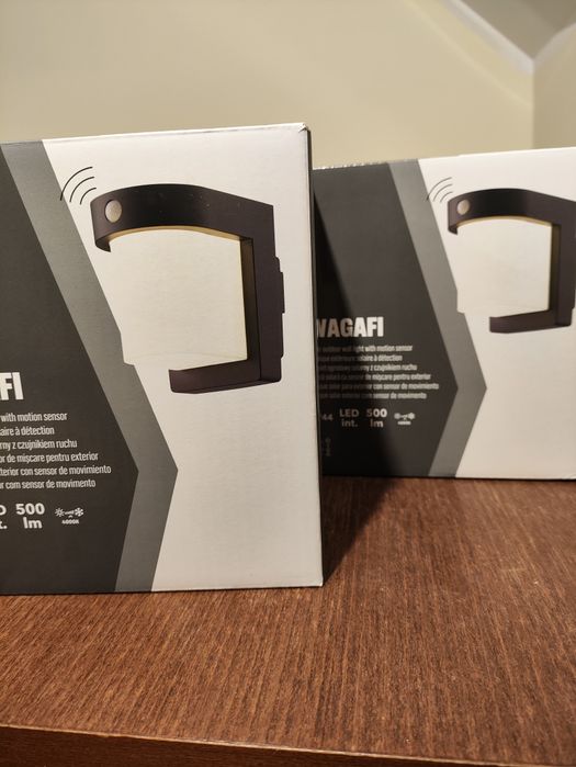 Solarny kinkiet Wagafi (czujnik) lampa zewnetrzna