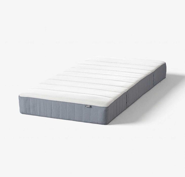 Cama + colchão 200x90