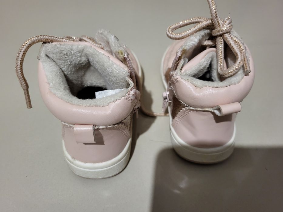Buty dziecięce 22