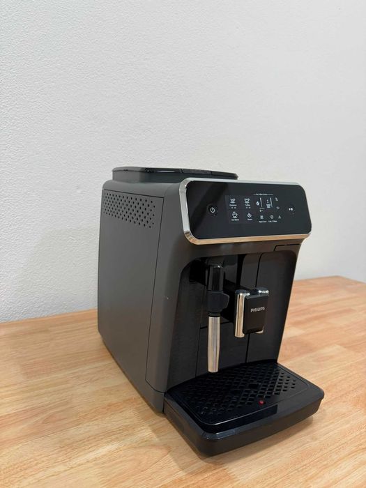 Máquina de café PHILIPS SERIES 2200