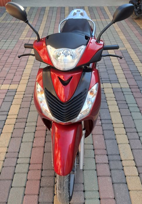 Скутер,Honda SH 150
