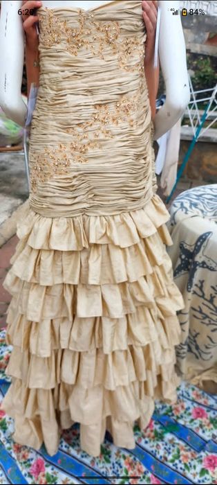 Vestido de festa elegante de alta costura