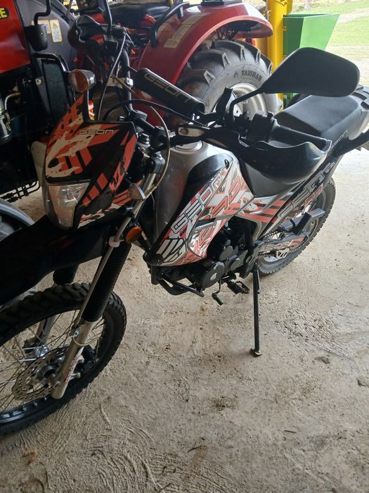 Продам мотоцикл геон