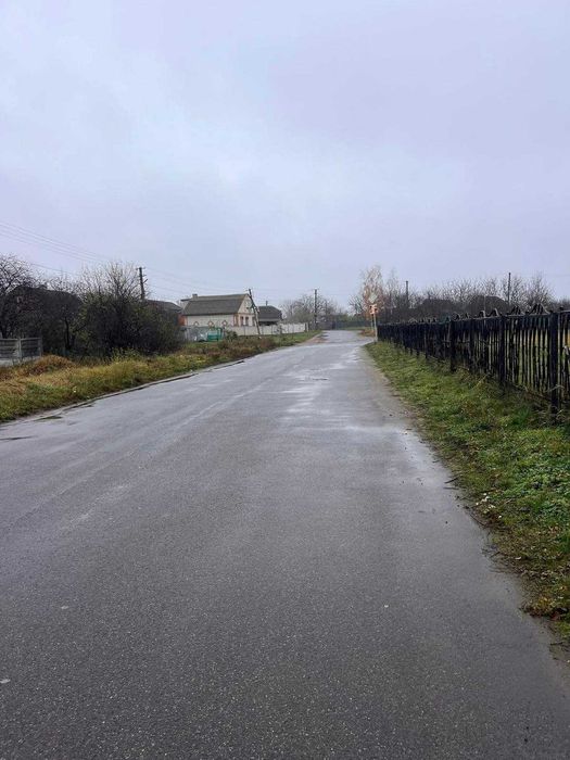 Продам земельну ділянку під забудову в с.Некрасове 7218