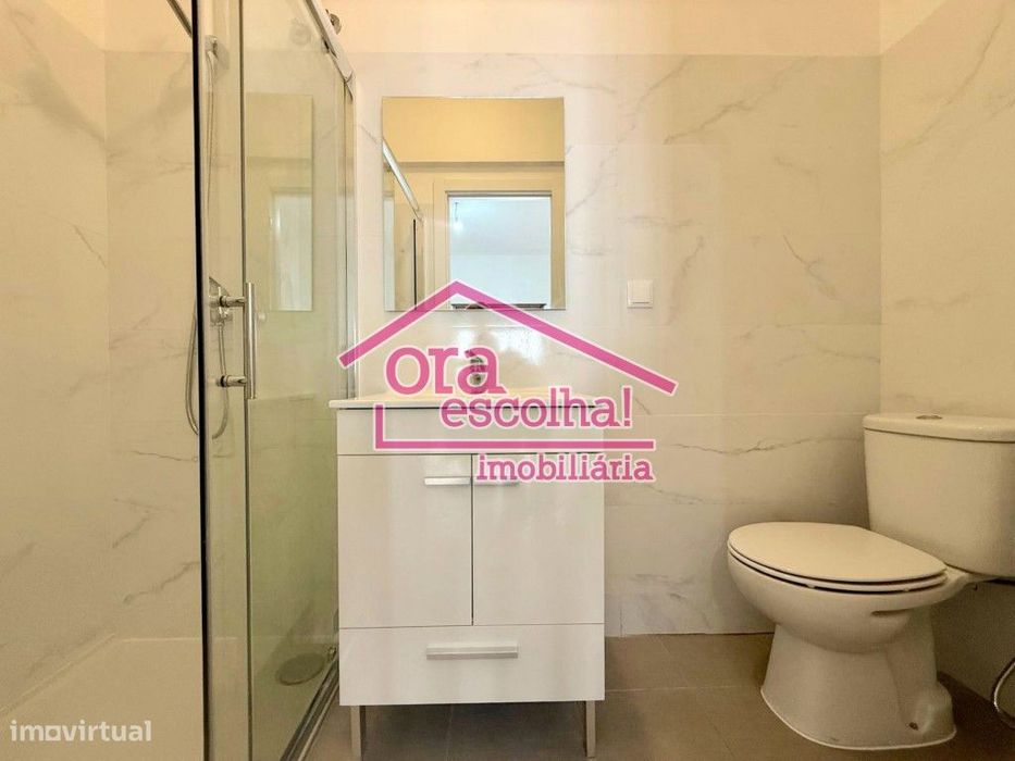 Apartamento T3 com Suíte, Roupeiros, Varanda e Marquise nas Paivas!