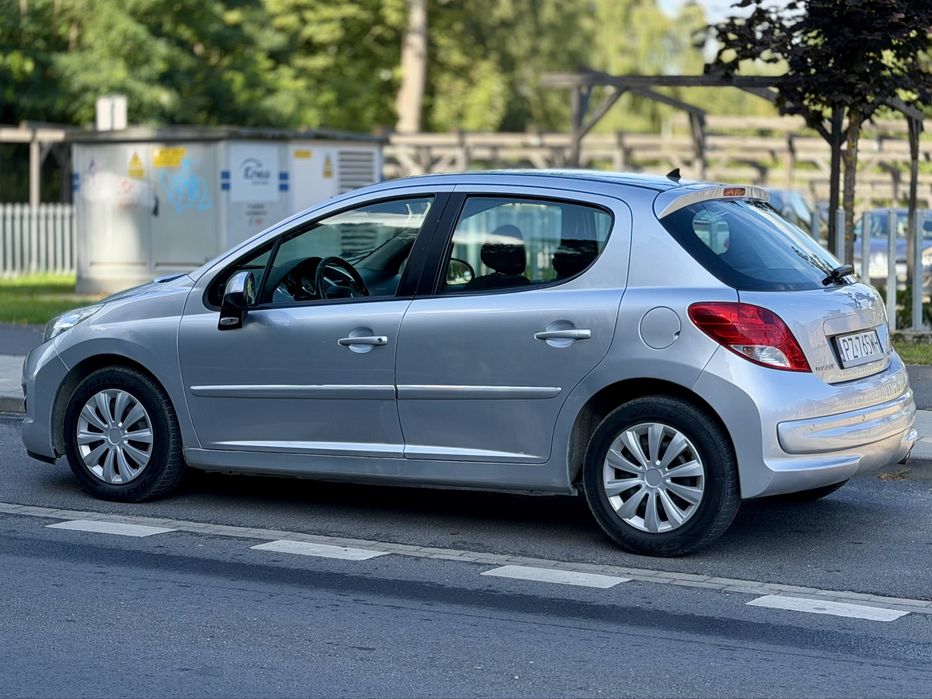Peugeot 207 1.6 120KM niski przebieg automat LPG