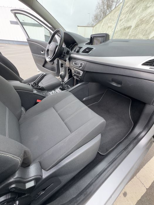 Renault Mégane Break 1.5 dCi (2014) – Familiar Económica e Impecável