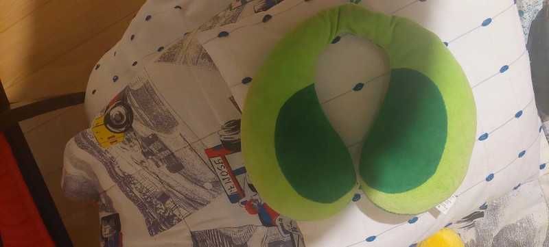 Almofada de viagem para criança