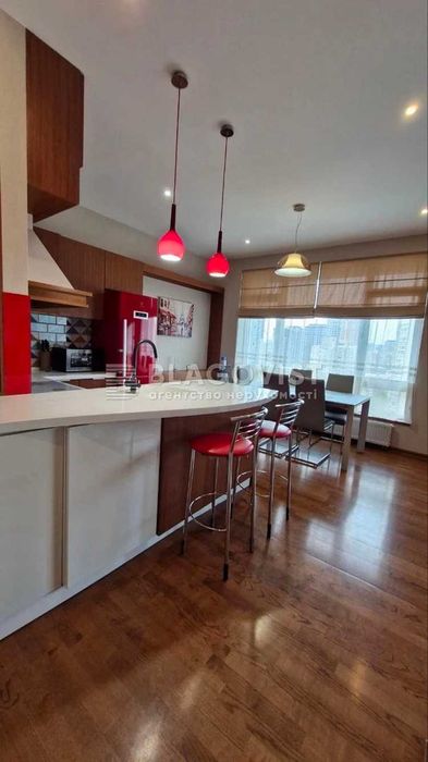 Продаж 3-кім центр вул Антоновича 131 ЖК Парк-хол Горький