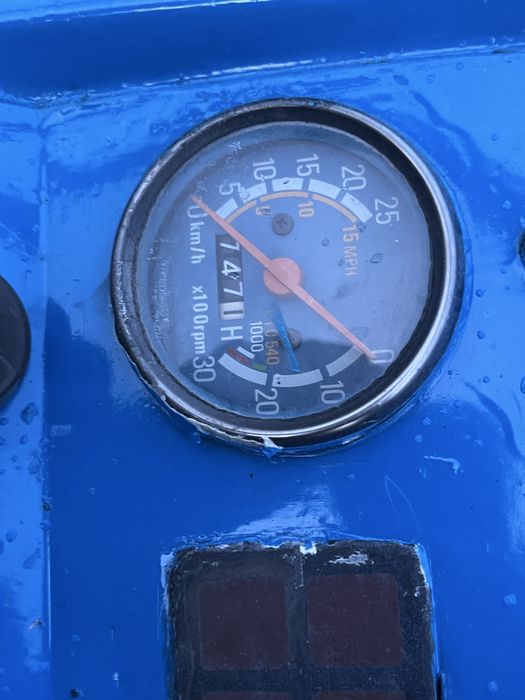 Trator iseki 3210 em excelnte estado