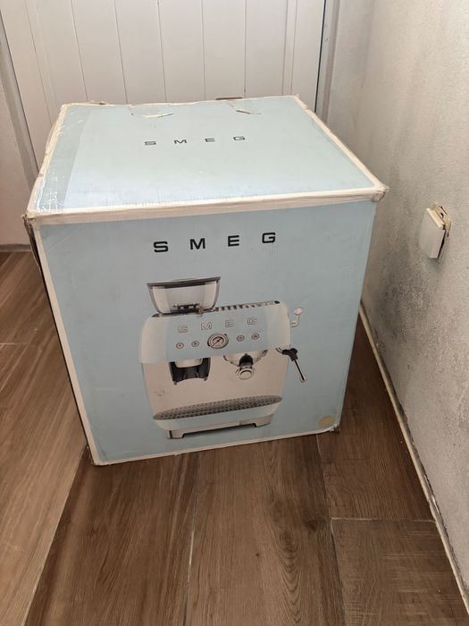 Máquina de Café SMEG