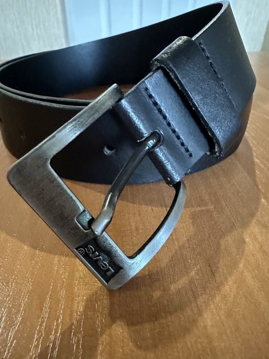 Levis мужской кожаный ремень