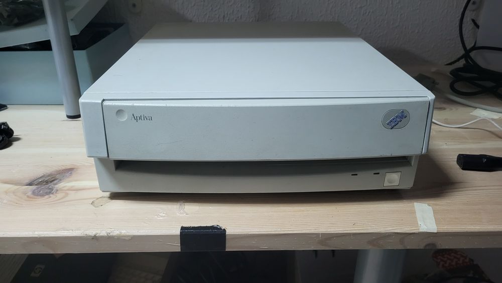 Computador IBM Aptiva 386SX