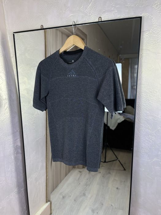 Adidas Primeknit | Технологічна Безшовна Футболка для Бігу/Тренувань