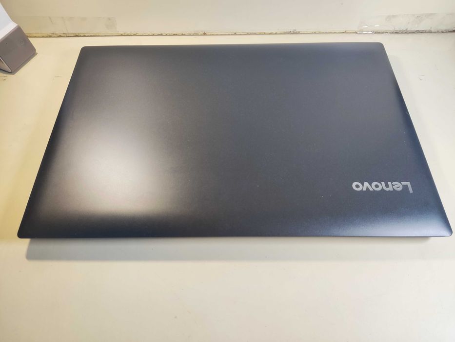 Lenovo Ideapad 330 17"