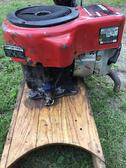 Продам мотор до трактори-косилки БРІКС 13 коней