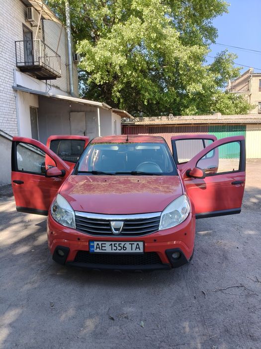 Продам Dacia Sandero 1.2 2009р.