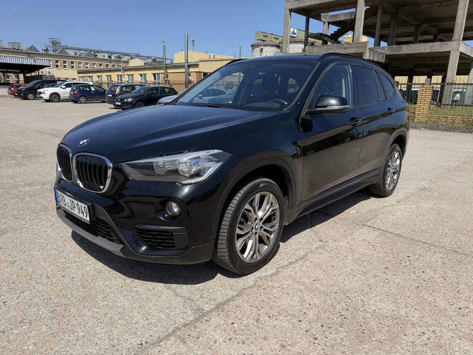 BMW X1
