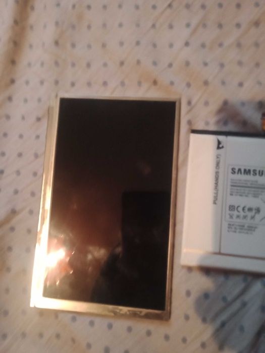 Аккомулятор и экран Samsung Galaxy Tab 3 Lite 7.0