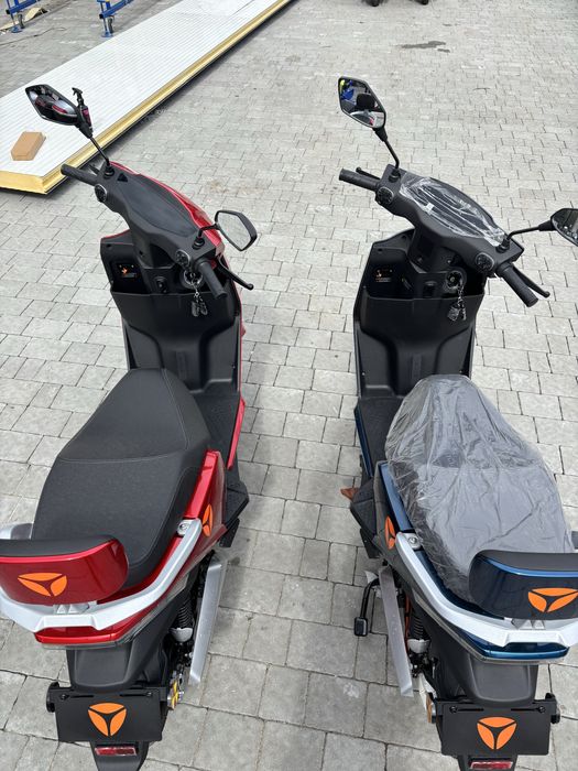 Електроскутер YADEA RN 2100w!графен