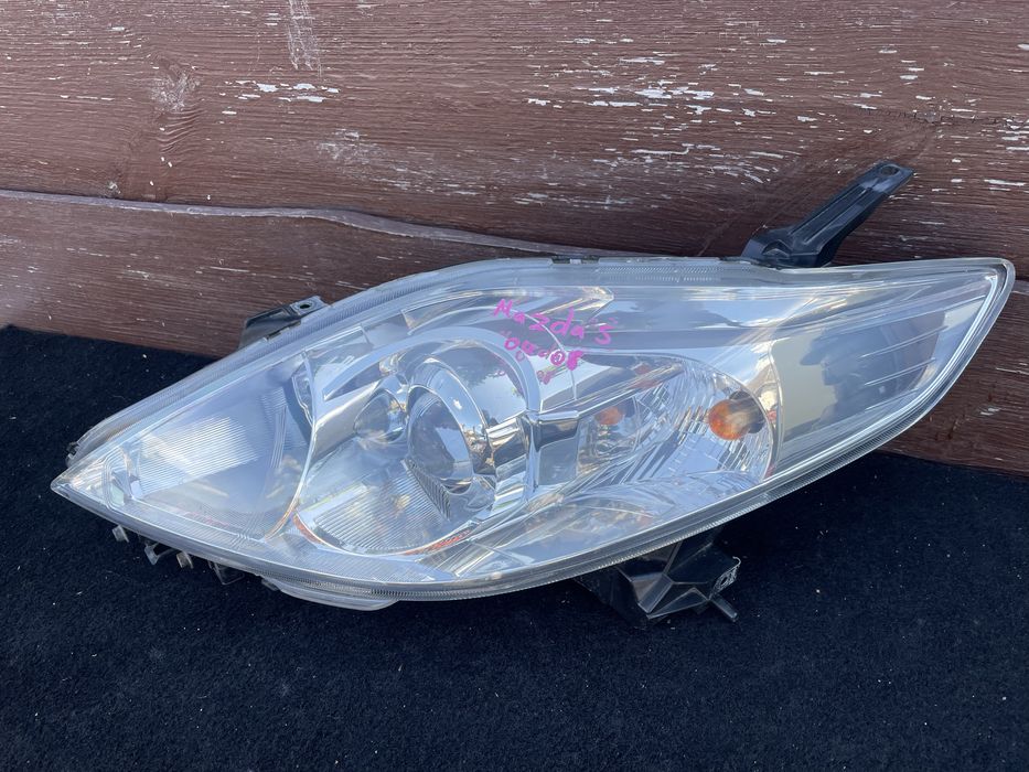 Фара, ліхтар передній Mazda 5 Мазда 5 (04-08)