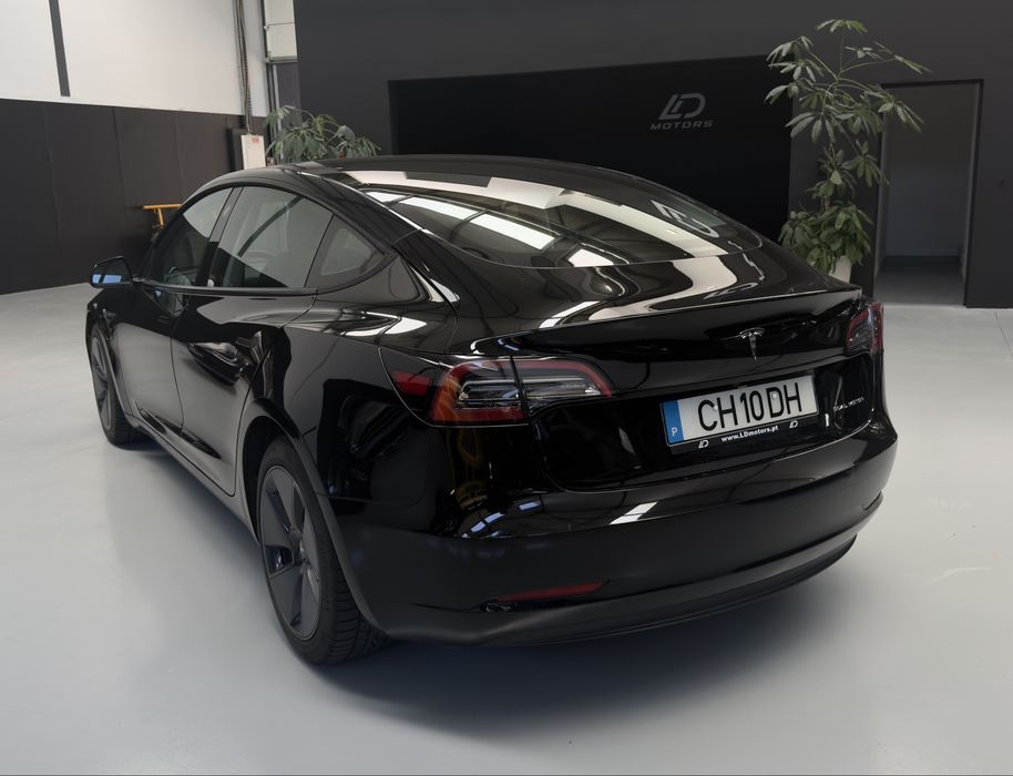 Tesla Dual Motor Longe Range Ano 2022 ( km 86.000 )