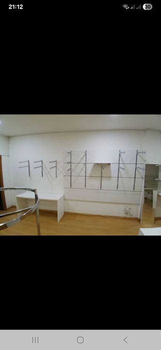 Expositores loja roupa