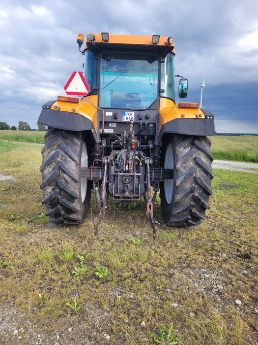 Renault ares 610 rz