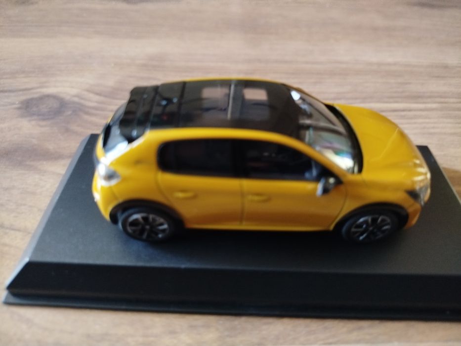 Model Norev Peugeot 208 GT Line 1:43