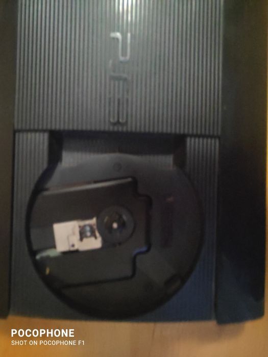 Продам PS Super slim 320 gb