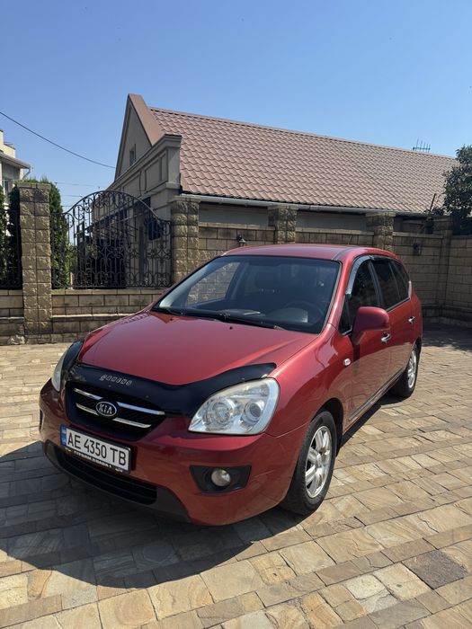 Продам Kia Carens 2008 г. 2.0 дизель