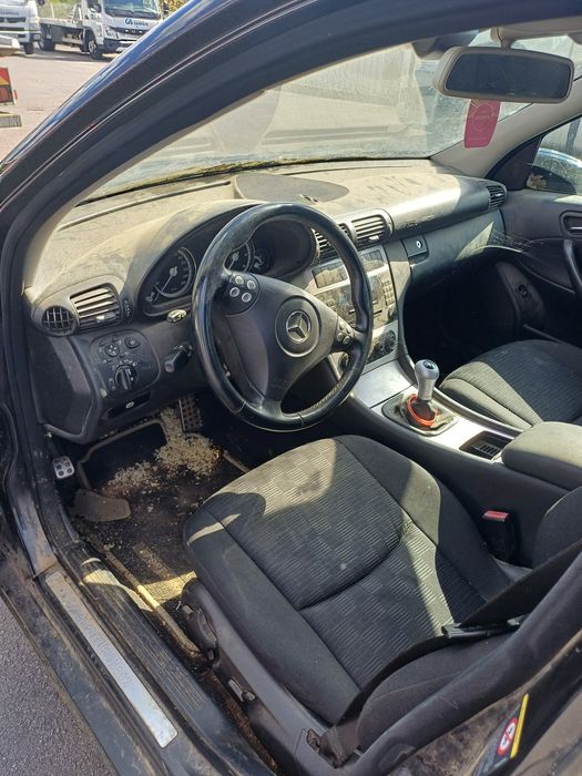 Mercedes c 180 kompressor para peças